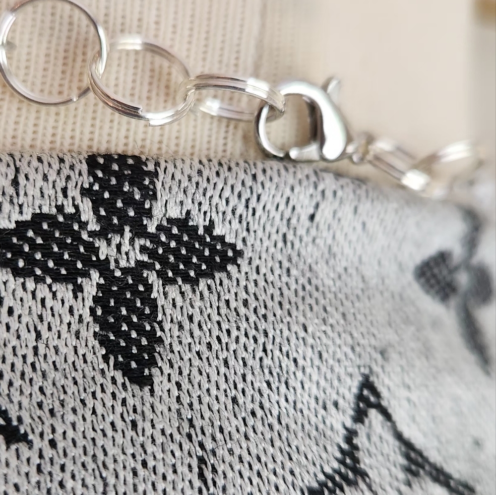 📸 Silvertone Camera Pendant W/Crystal Necklace 📷 - Picture 15 of 16